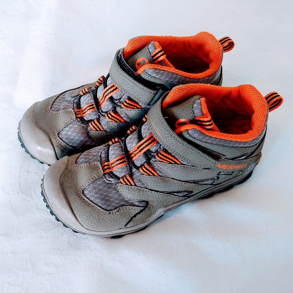 Merrell Trail Chaser Gray Orange Hikinng Boots 3.5